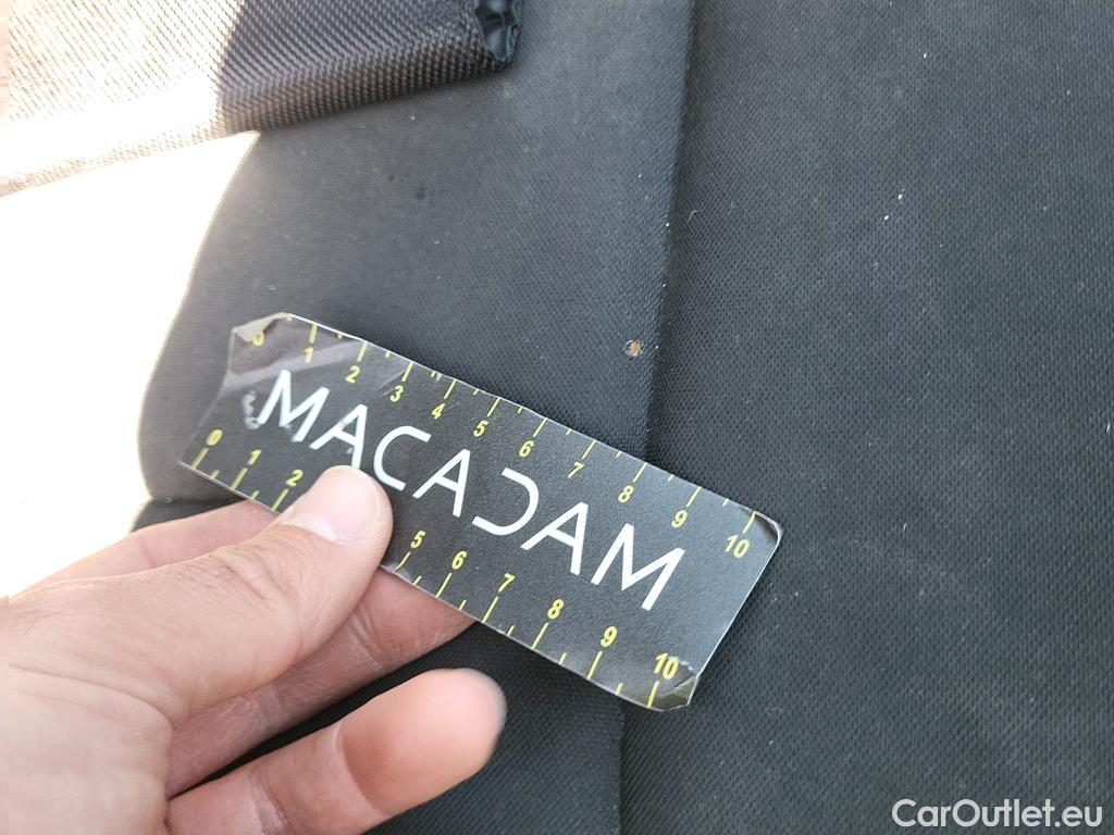  Skoda  KAMIQ SKODA  1.0 TSI 81kW (110CV) DSG Ambition #14