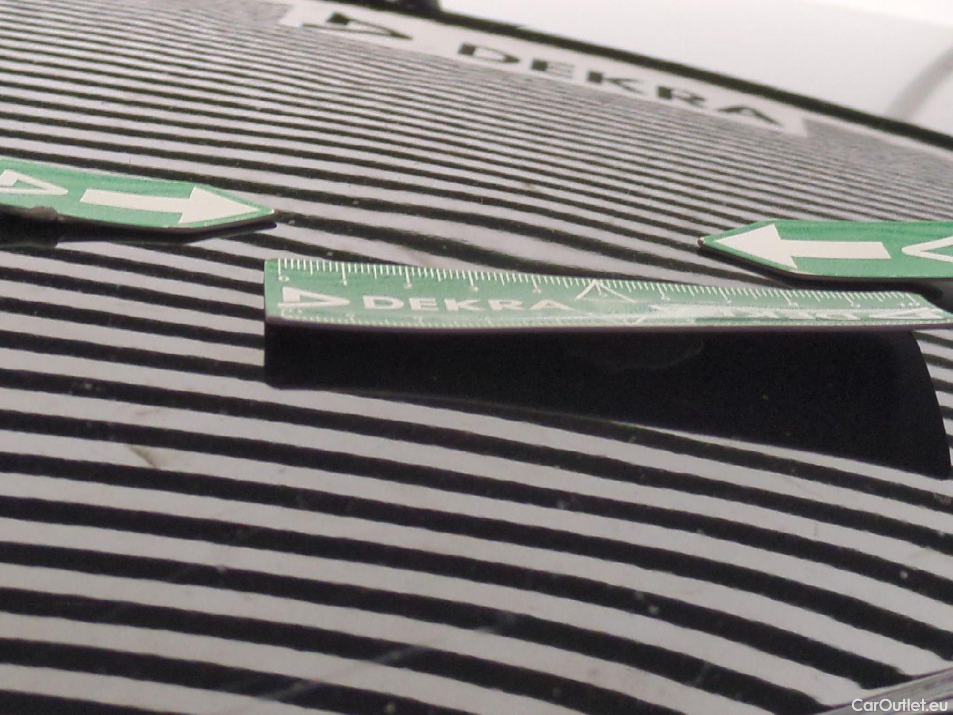  Citroen  C4  X Feel Pack 1.2 PureTech 130CV BVA8 6E #39