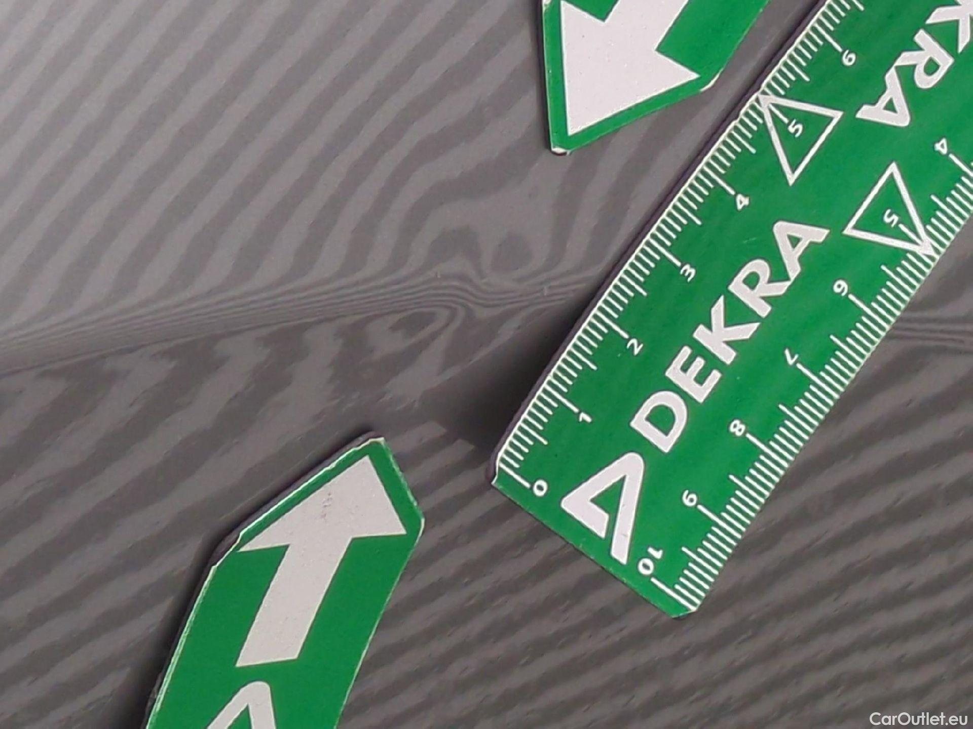  Bmw  X1 BMW  / 2022 / 5P / SUV sDrive18i Business Design DKG7 #13