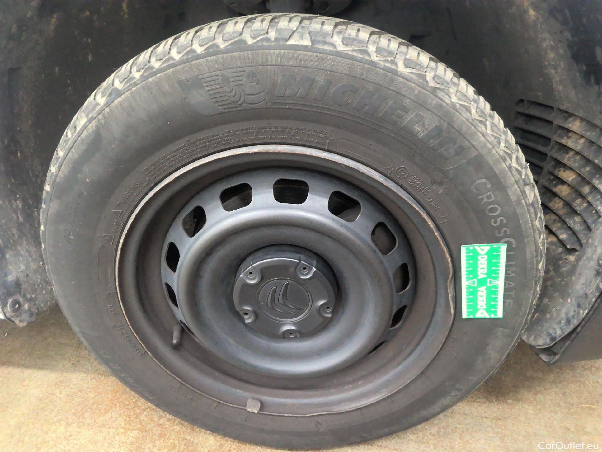  Citroen  Berlingo  Fourgon Club M 650 1.5 BlueHDi 100CV BVM5 E6dT #9