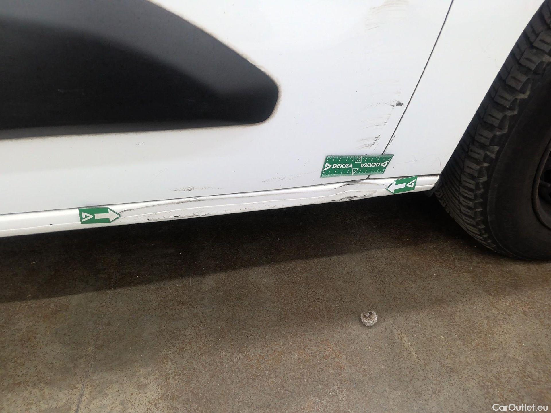  Citroen  Berlingo  Fourgon Club M 650 1.5 BlueHDi 100CV BVM5 E6dT #24