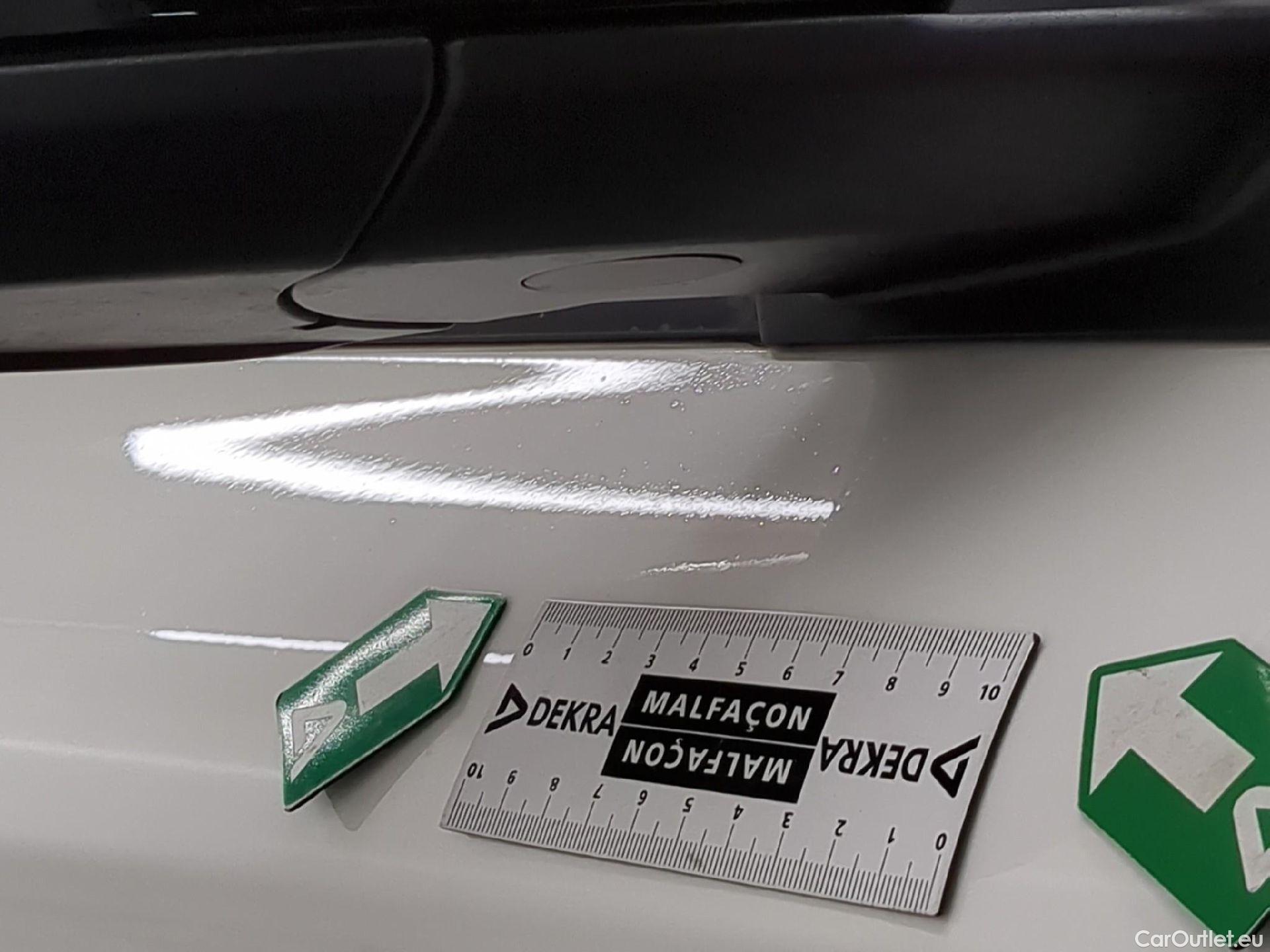  Mercedes  GLA MERCEDES-BENZ Classe  5p SUV  200 Starlight Edition BVA7 #3