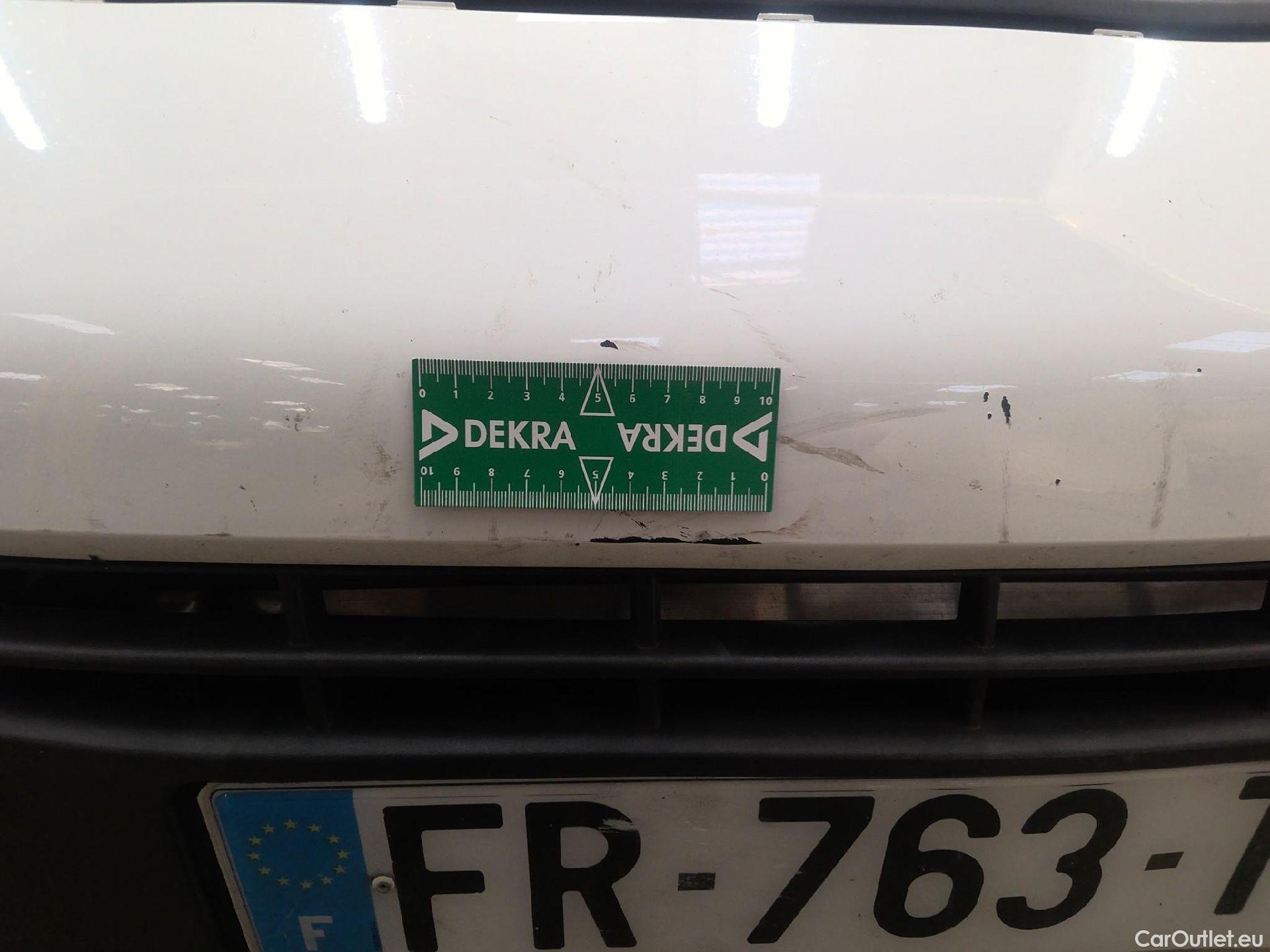  Citroen  Berlingo  Fourgon Club M 650 1.5 BlueHDi 100CV BVM5 E6dT #40