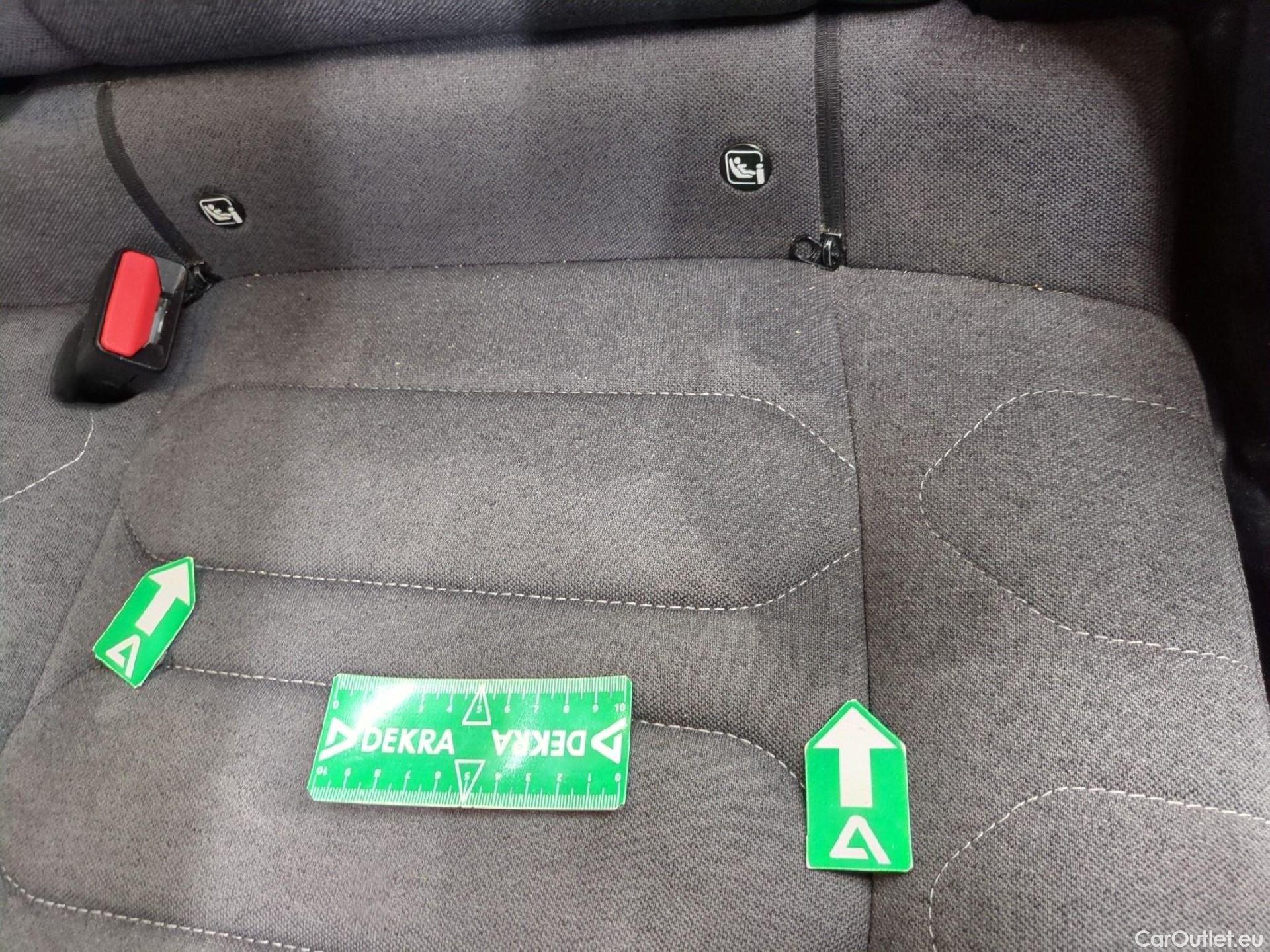  Citroen  C4  X Feel Pack 1.2 PureTech 130CV BVA8 6E #2