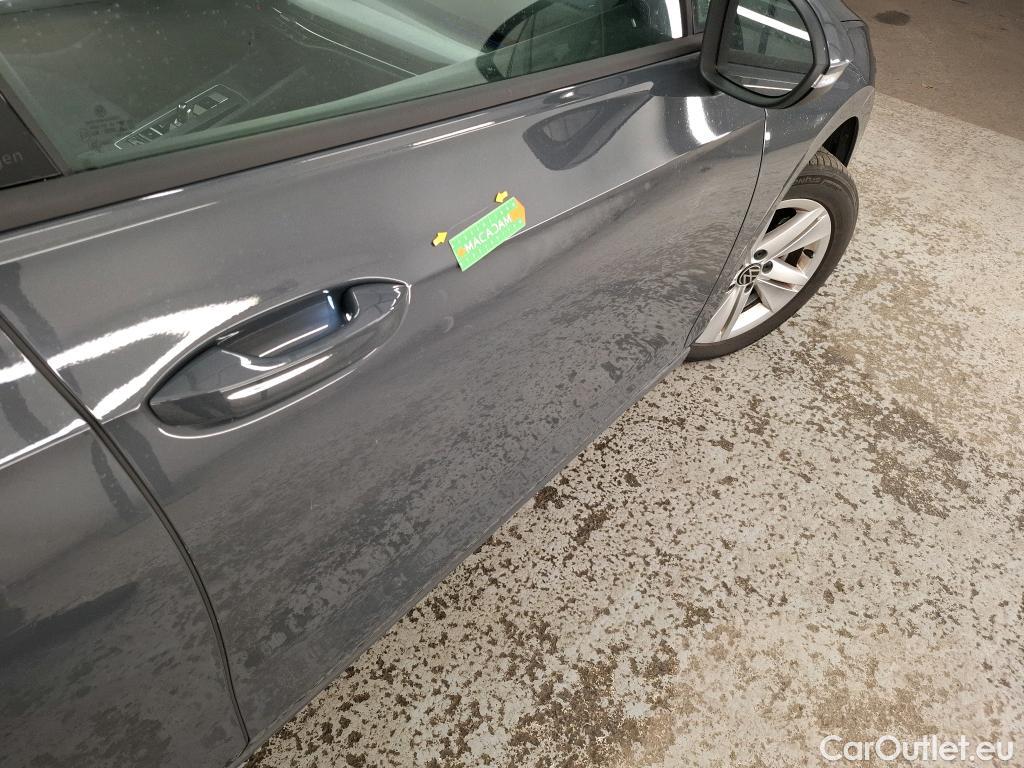  Volkswagen  Golf  VOLKSWAGEN / 2020 / 5P / Berline 1.5 eTSI OPF 150 DSG7 Life Busi 1st #9