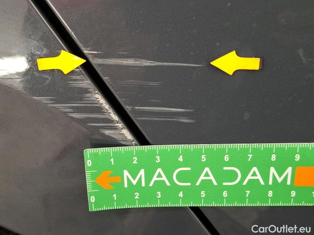  Volkswagen  Golf  VOLKSWAGEN / 2020 / 5P / Berline 1.5 eTSI OPF 150 DSG7 Life Busi 1st #7