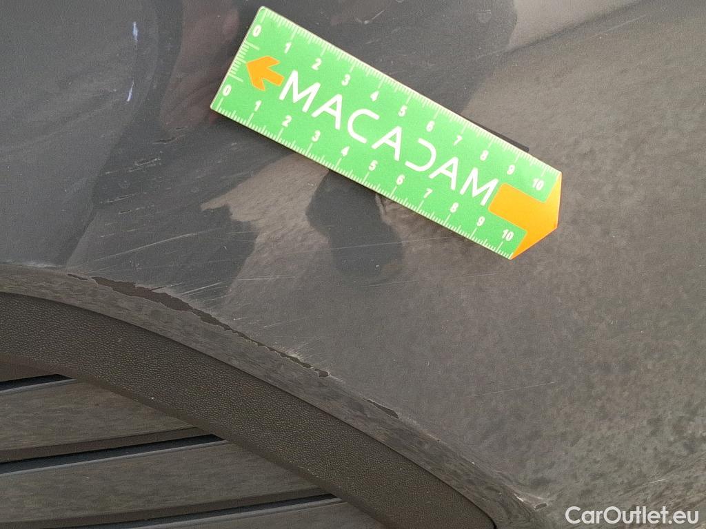  Volkswagen  Golf  VOLKSWAGEN / 2020 / 5P / Berline 1.5 eTSI OPF 150 DSG7 Life Busi 1st #17