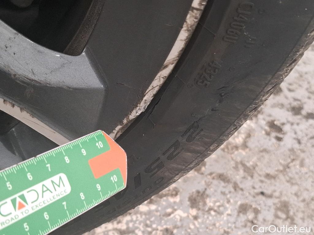  Bmw  Serie 1 Série 1 Berline 118 i Edition Sport 1.5 135CV BVA7 E6d #31