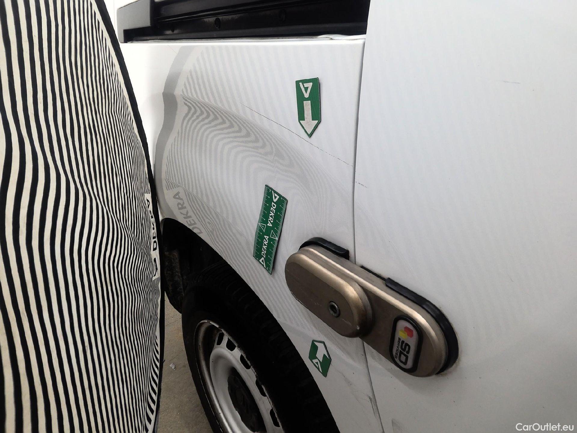  Citroen  Berlingo  Fourgon Club M 650 1.5 BlueHDi 100CV BVM5 E6dT #20