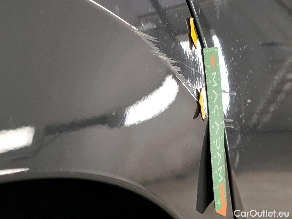  Volkswagen  Golf  VOLKSWAGEN / 2020 / 5P / Berline 1.5 eTSI OPF 150 DSG7 Life Busi 1st #2