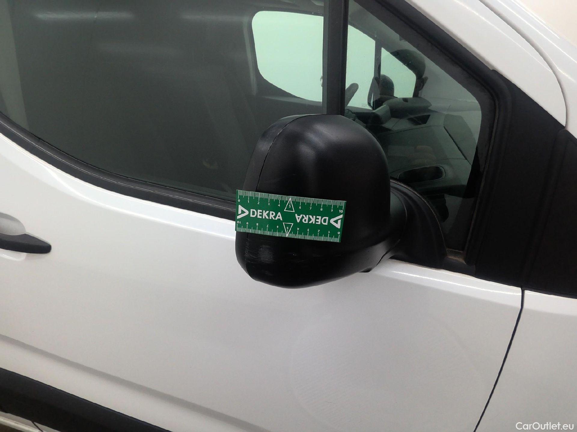  Citroen  Berlingo  Fourgon Club M 650 1.5 BlueHDi 100CV BVM5 E6dT #35