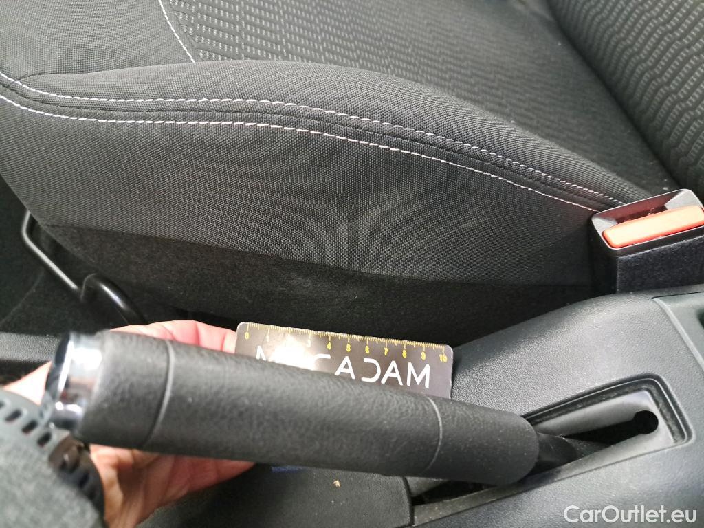  Peugeot  208  Active Business 1.2 80CV BVM5 E6dT #10