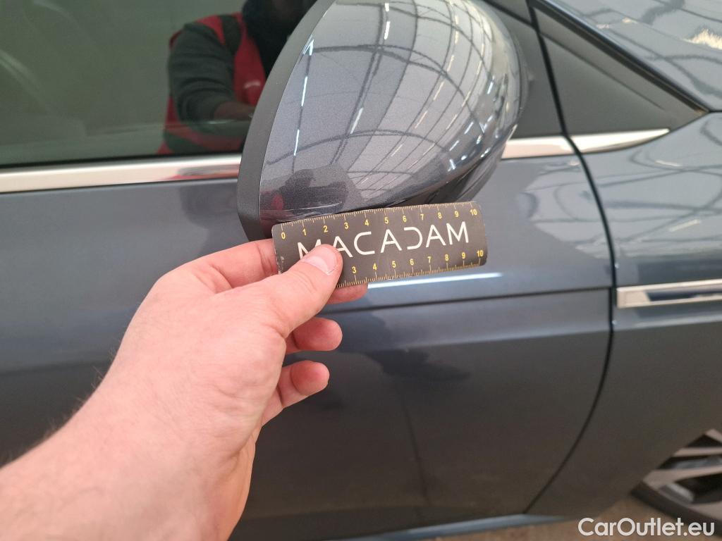  Renault  Megane  IV Berline 5 ptes. Techno 1.5 dCi 115CV BVA7 E6d #52