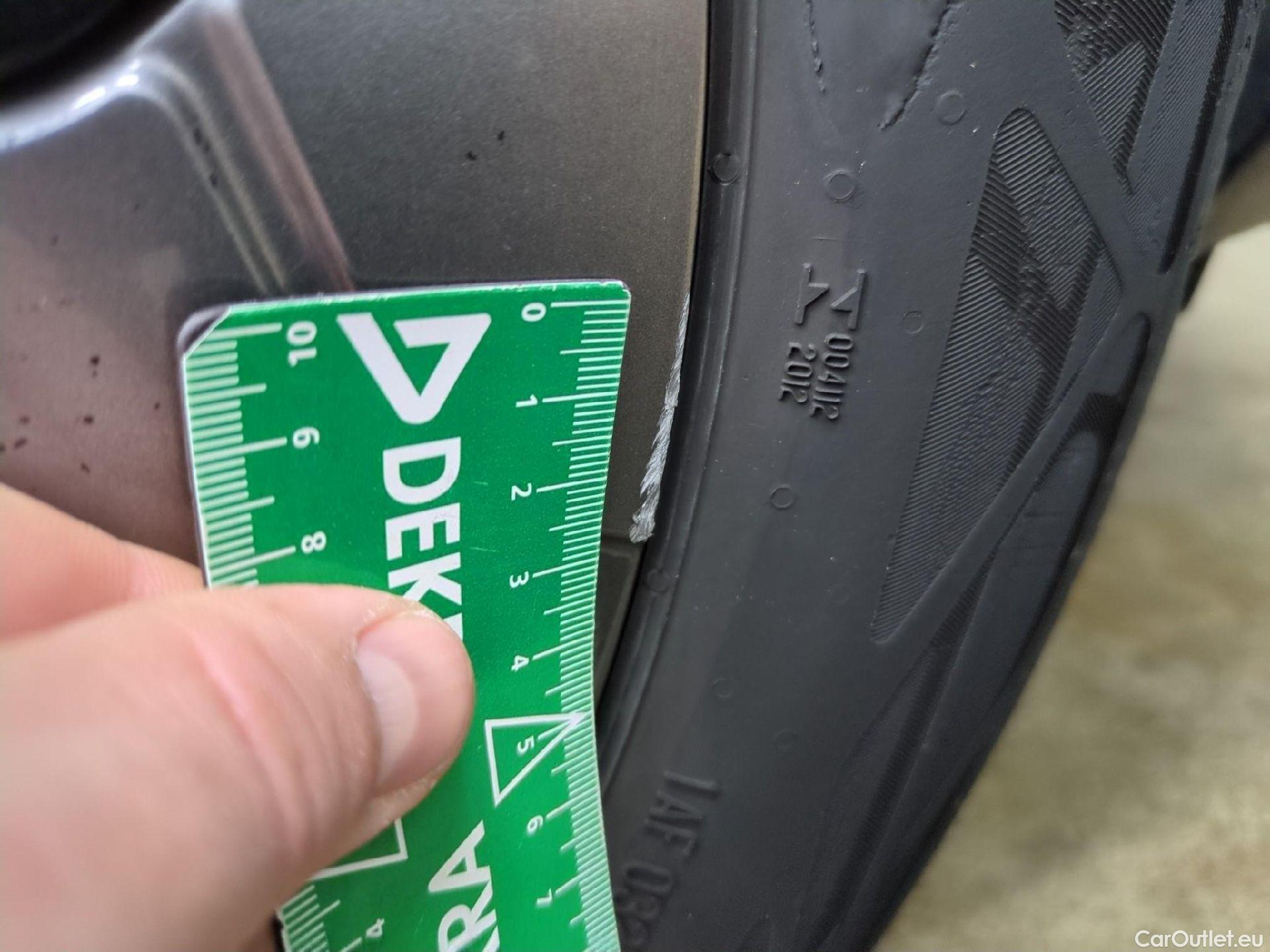  Citroen  C4  X Feel Pack 1.2 PureTech 130CV BVA8 6E #11