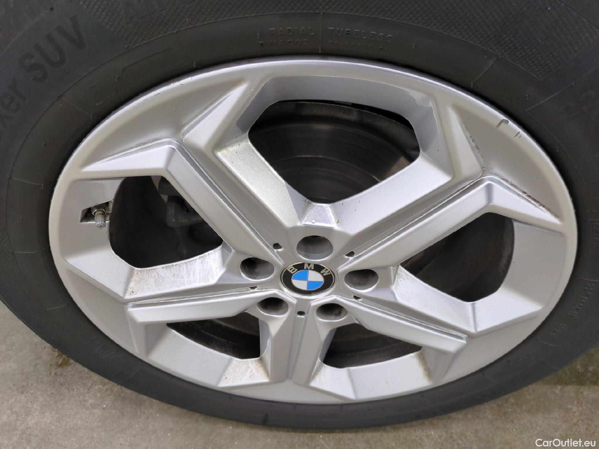  Bmw  X1 BMW  / 2022 / 5P / SUV sDrive18i Business Design DKG7 #3