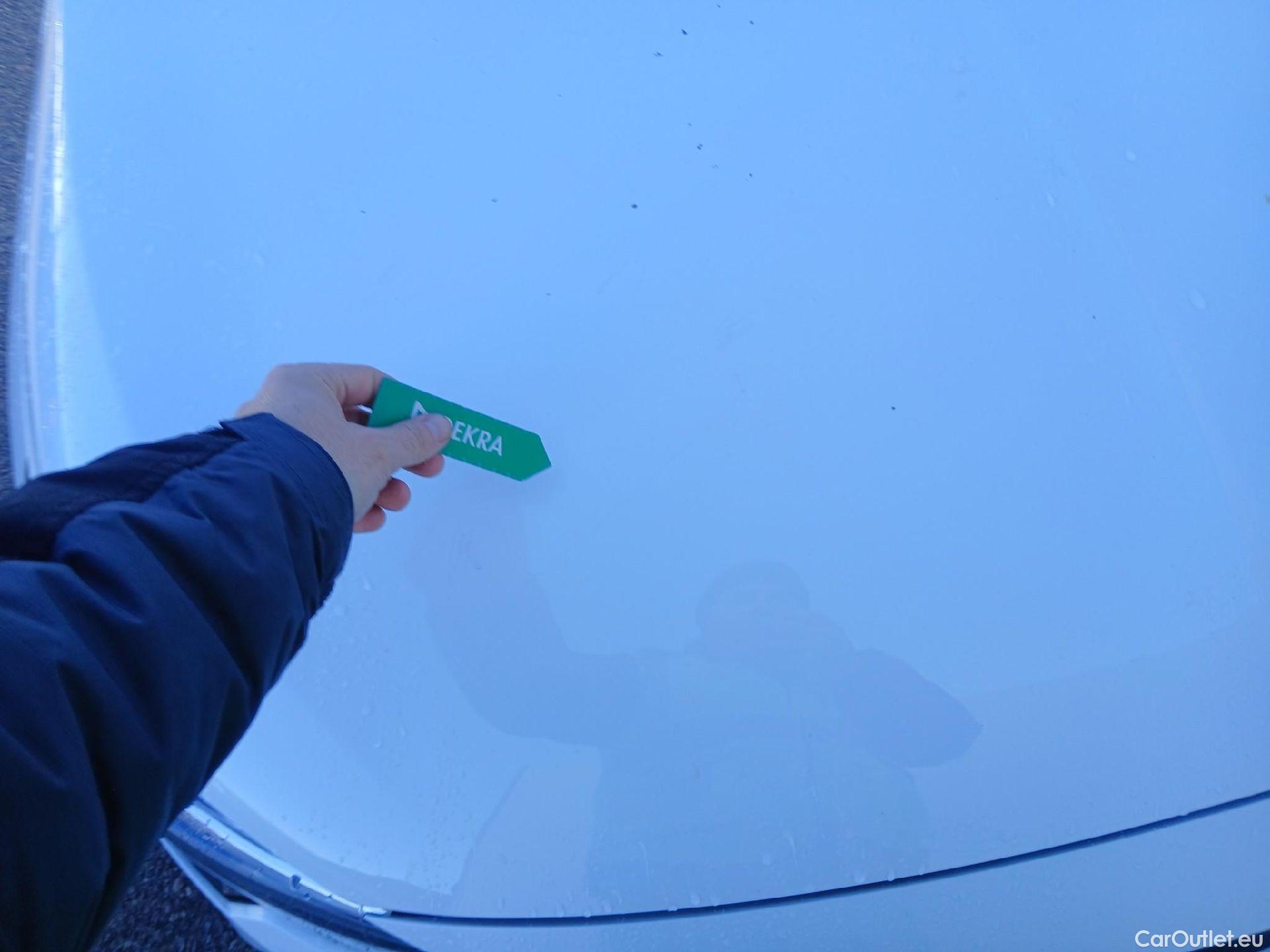  Opel  Corsa OPEL  1.2T XHL 74kW (100CV) Elegance #1