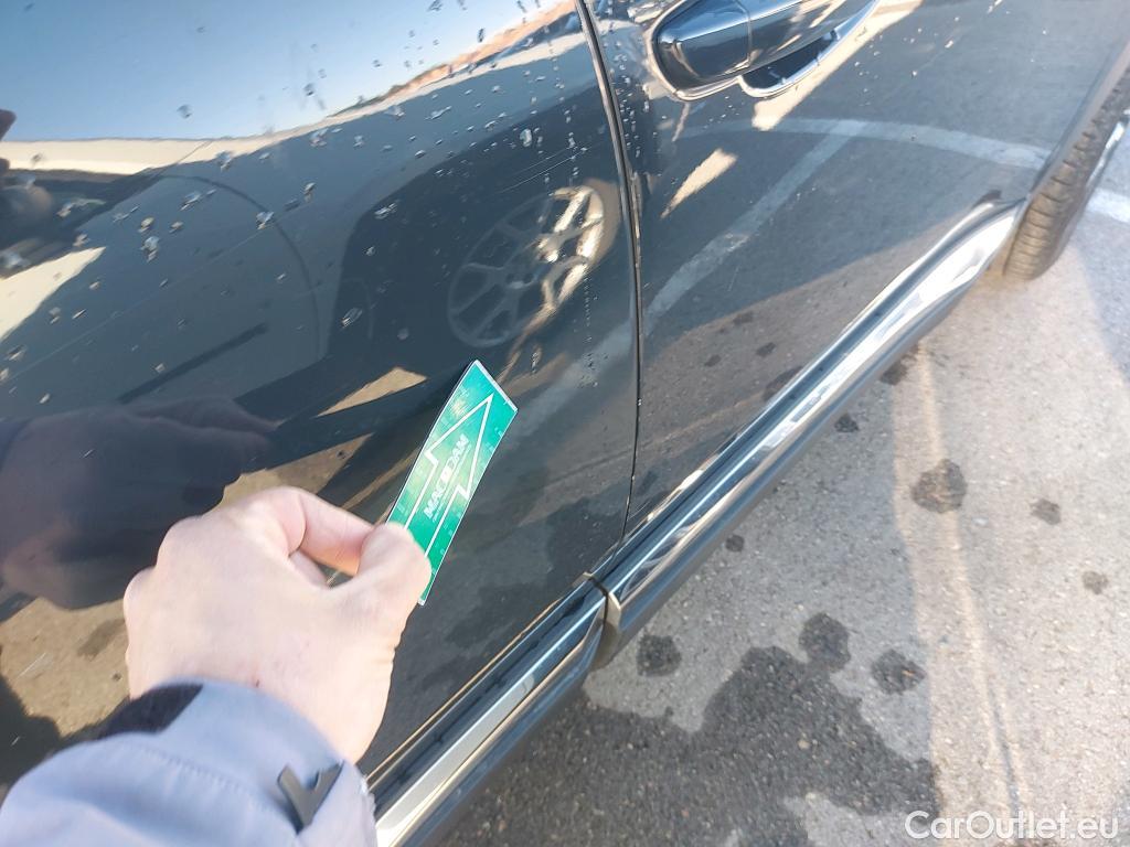  Peugeot  3008 PEUGEOT  / 2016 / 5P / todoterreno 1.2 PURETECH 96KW (130CV) ALLURE S&S #23