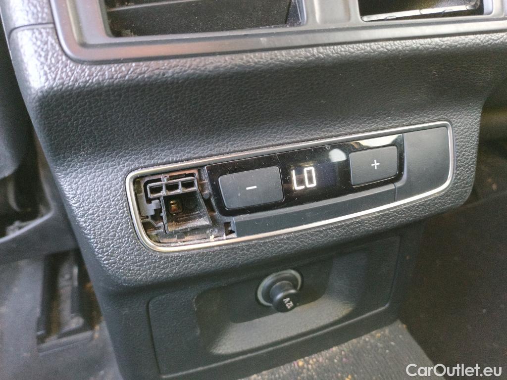  Audi  Q5 AUDI  / 2020 / 5P / todoterreno Black line 35 TDI 120kW S tronic #3