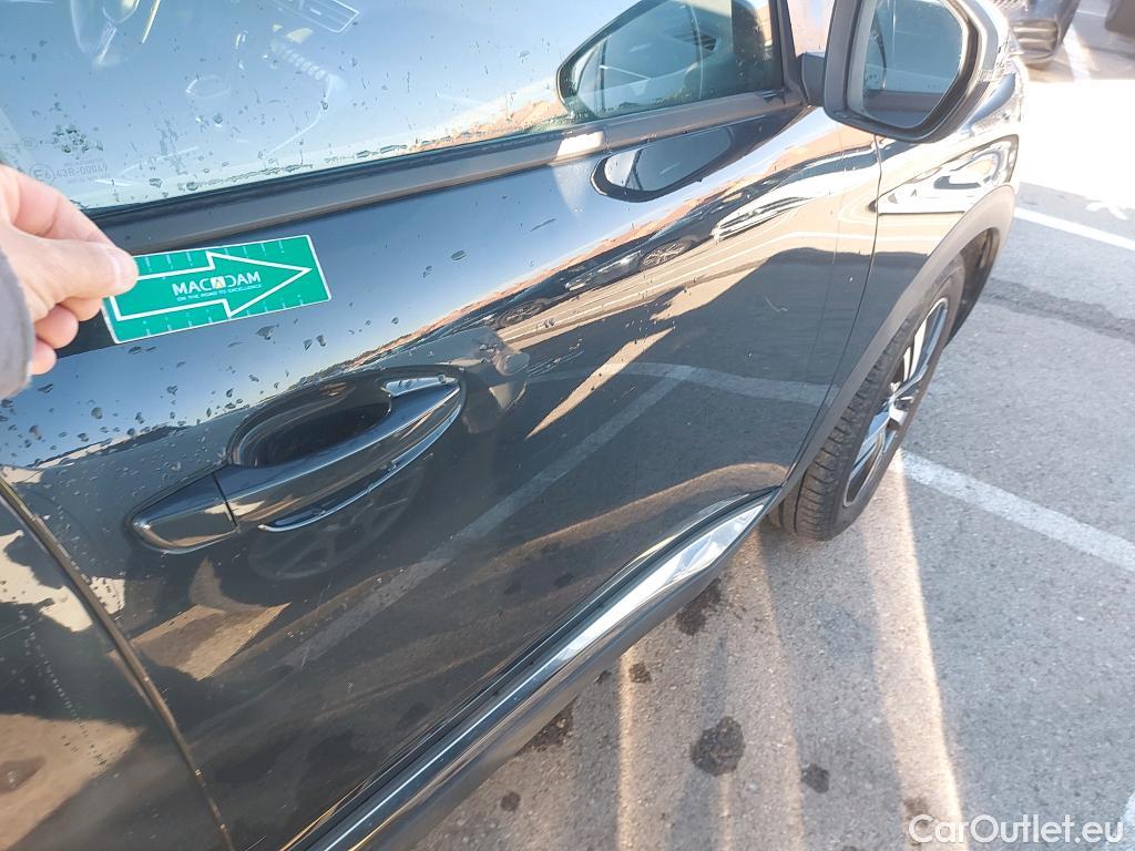  Peugeot  3008 PEUGEOT  / 2016 / 5P / todoterreno 1.2 PURETECH 96KW (130CV) ALLURE S&S #14