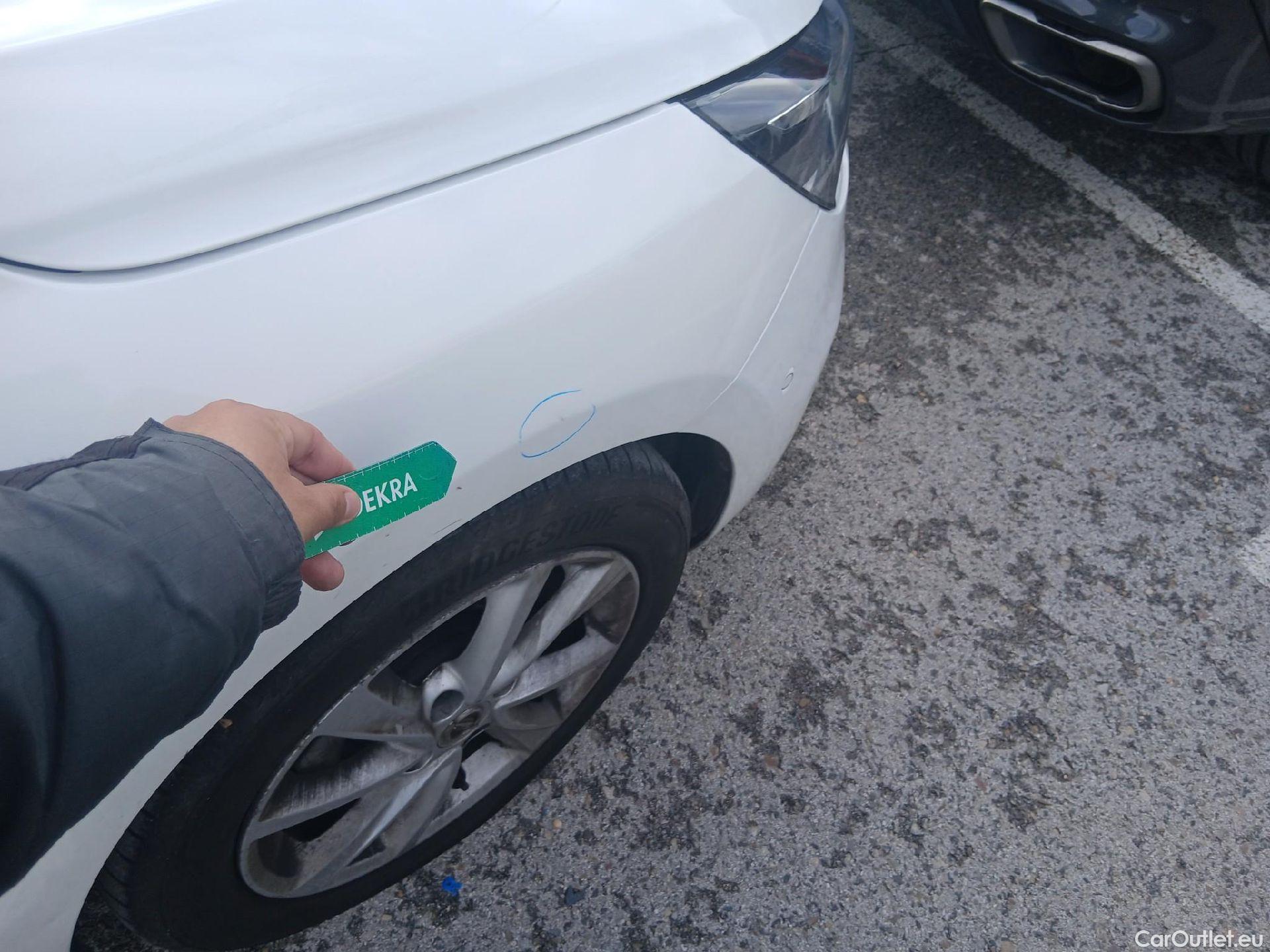  Opel  Corsa OPEL  1.2T XHL 74kW (100CV) Elegance #26