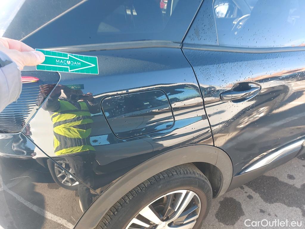  Peugeot  3008 PEUGEOT  / 2016 / 5P / todoterreno 1.2 PURETECH 96KW (130CV) ALLURE S&S #19