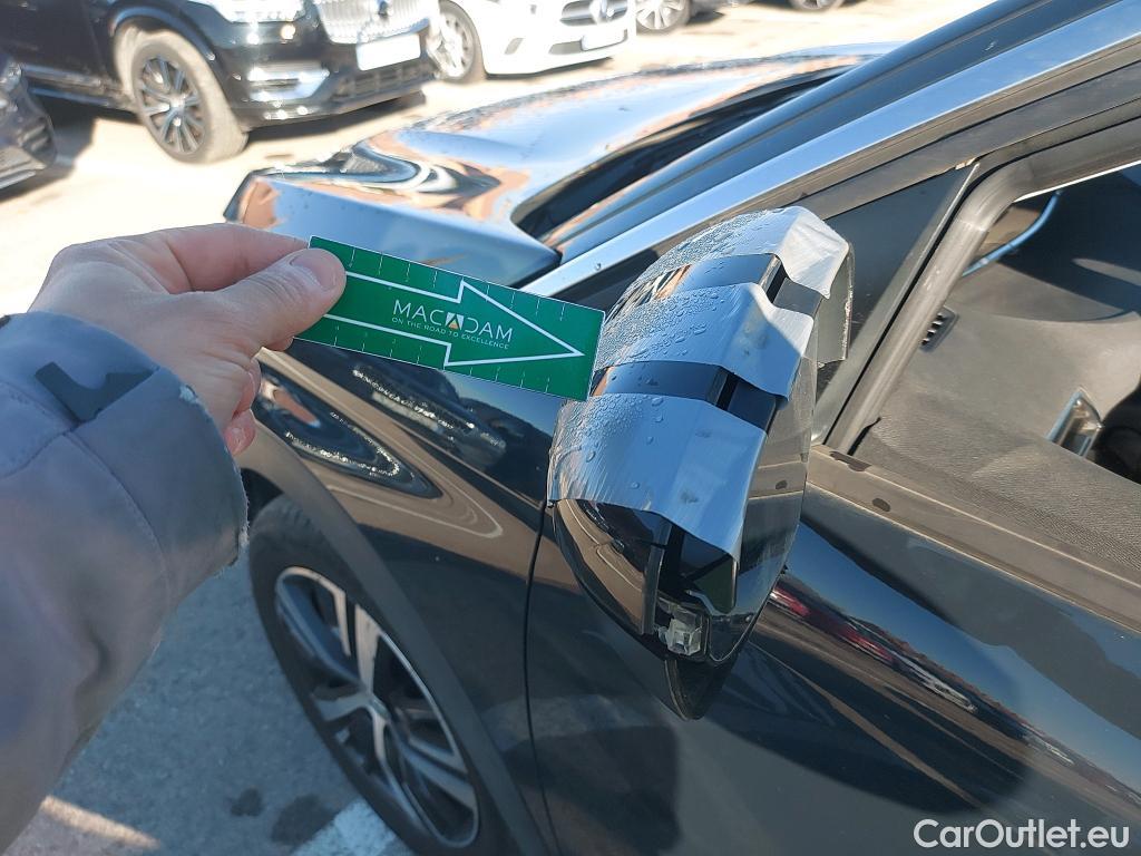  Peugeot  3008 PEUGEOT  / 2016 / 5P / todoterreno 1.2 PURETECH 96KW (130CV) ALLURE S&S #1