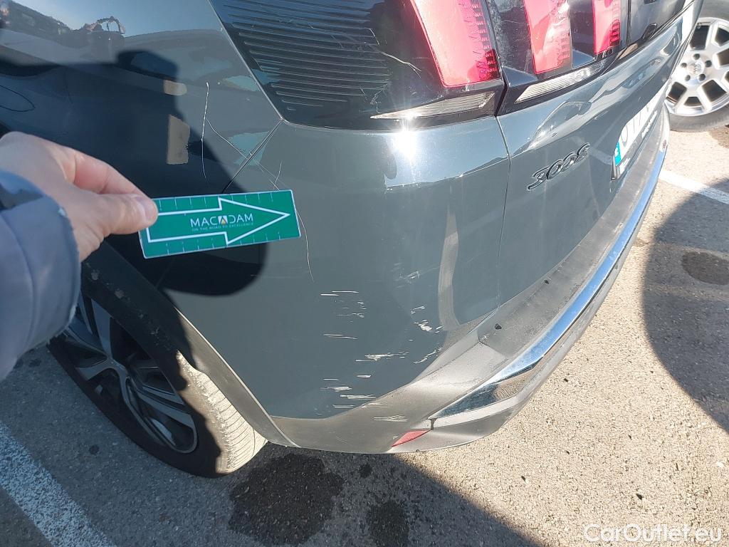  Peugeot  3008 PEUGEOT  / 2016 / 5P / todoterreno 1.2 PURETECH 96KW (130CV) ALLURE S&S #37