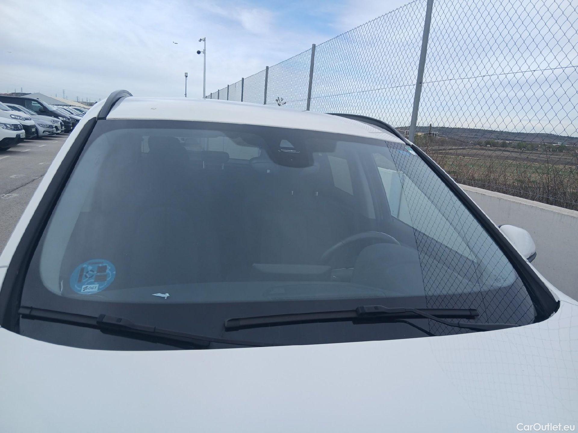  Bmw  X1 BMW  / 2019 / 5P / todoterreno sDrive16d #8