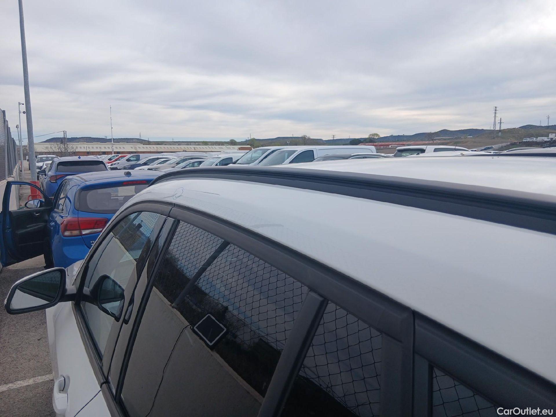  Bmw  X1 BMW  / 2019 / 5P / todoterreno sDrive16d #13