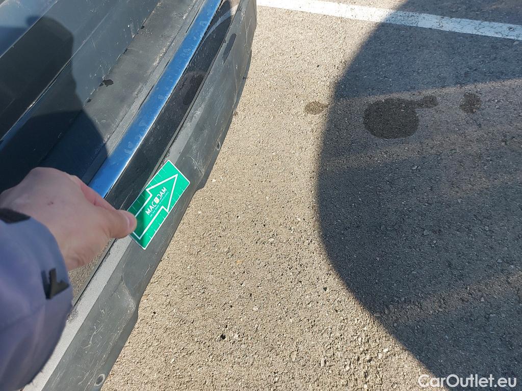  Peugeot  3008 PEUGEOT  / 2016 / 5P / todoterreno 1.2 PURETECH 96KW (130CV) ALLURE S&S #36