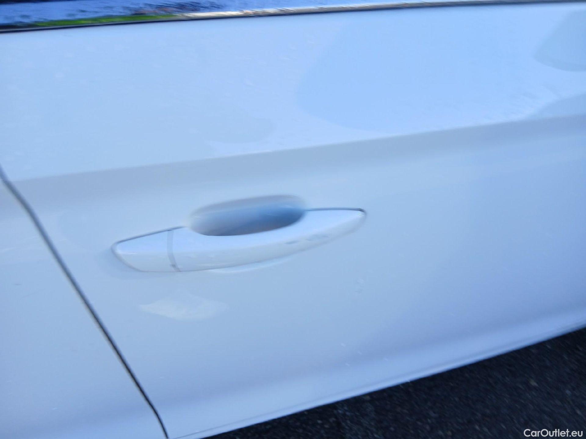  Opel  Corsa OPEL  1.2T XHL 74kW (100CV) Elegance #33