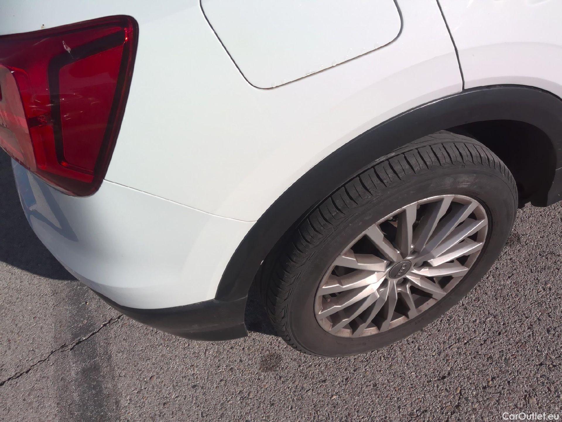  Audi  Q2 AUDI  / 2016 / 5P / todoterreno Design 30 TFSI 85kW (116CV) #24