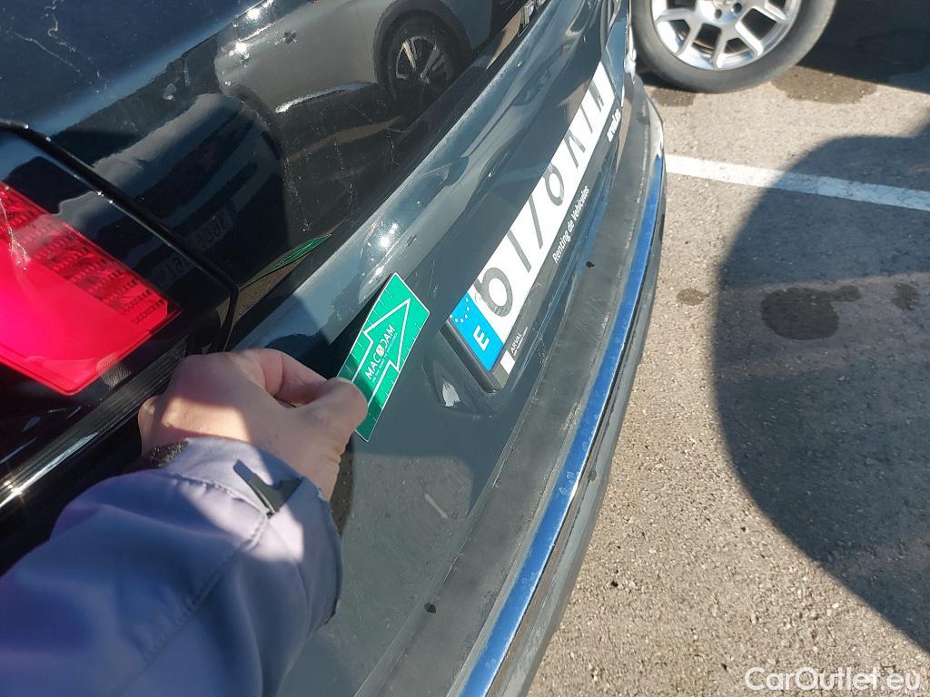  Peugeot  3008 PEUGEOT  / 2016 / 5P / todoterreno 1.2 PURETECH 96KW (130CV) ALLURE S&S #5