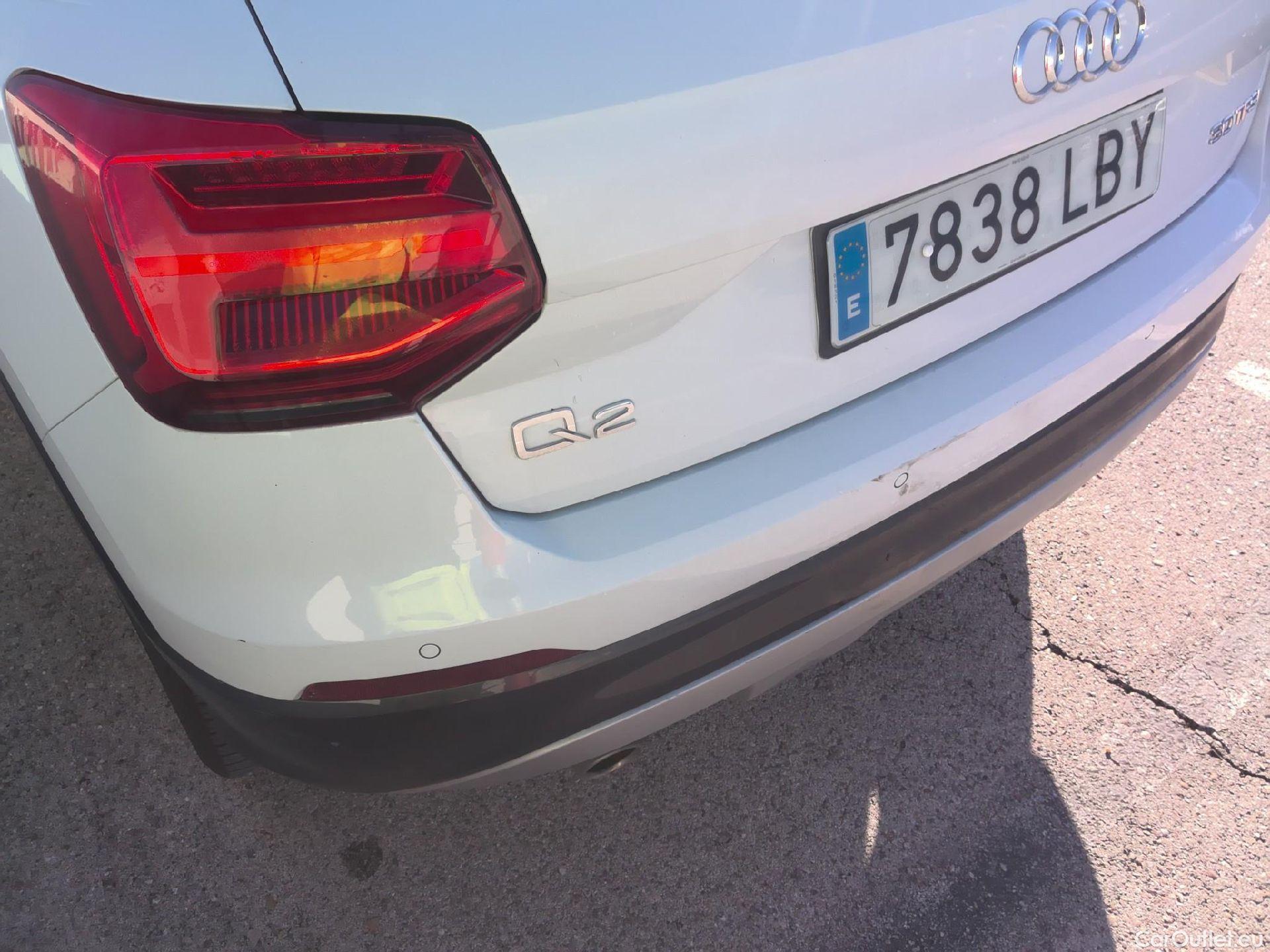  Audi  Q2 AUDI  / 2016 / 5P / todoterreno Design 30 TFSI 85kW (116CV) #15