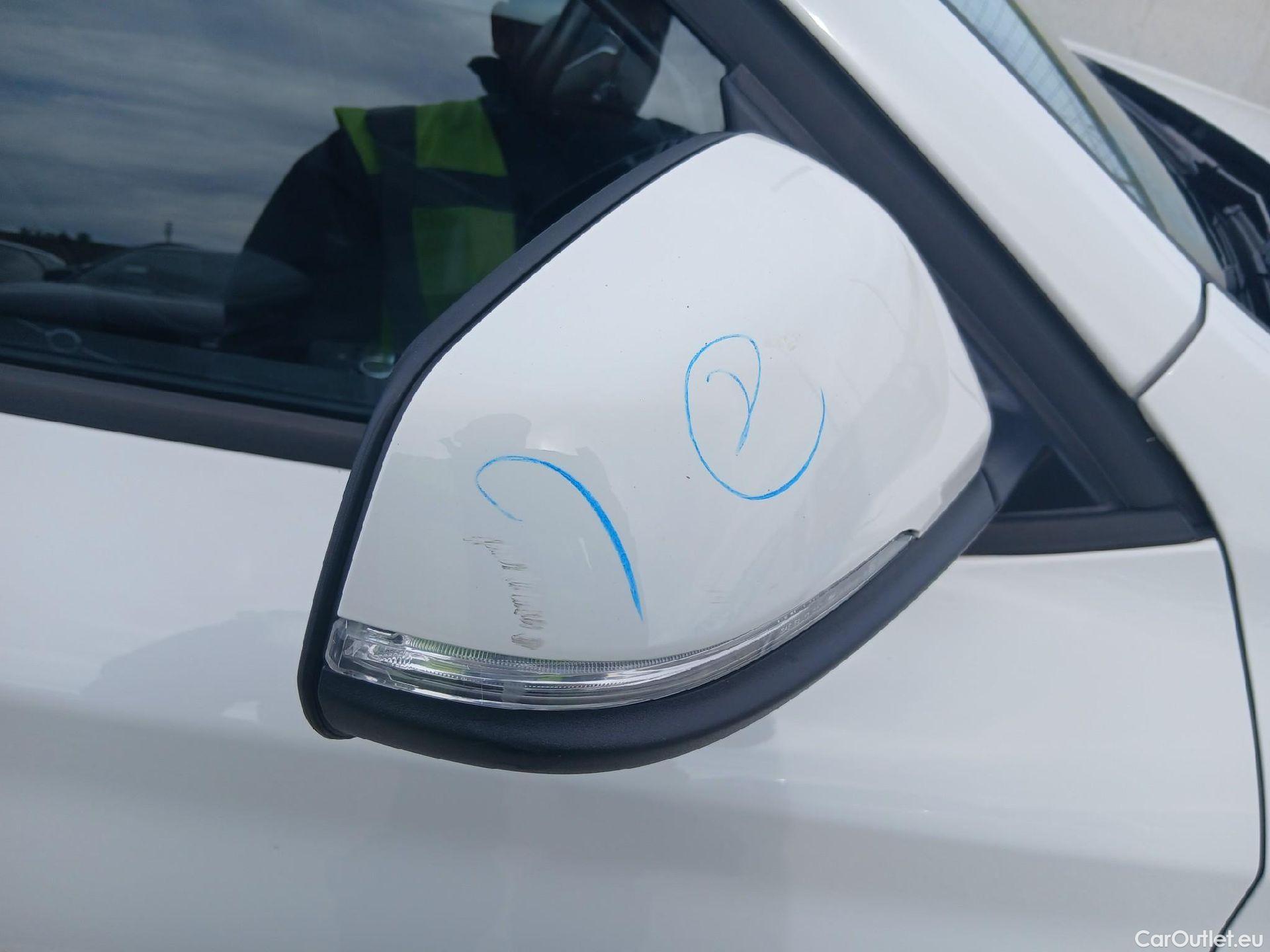  Bmw  X1 BMW  / 2019 / 5P / todoterreno sDrive16d #28