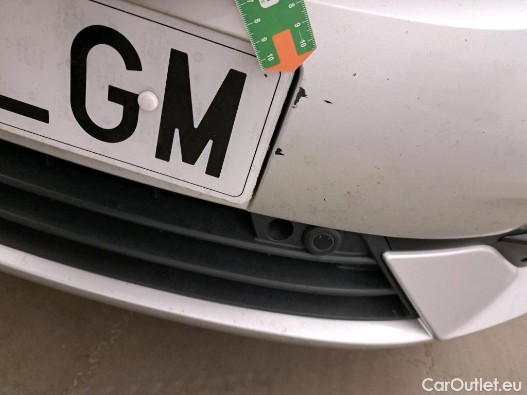  Opel  Astra OPEL  / 2019 / 5P / berlina con portón 1.2T SHL 81kW (110CV) GS Line #16