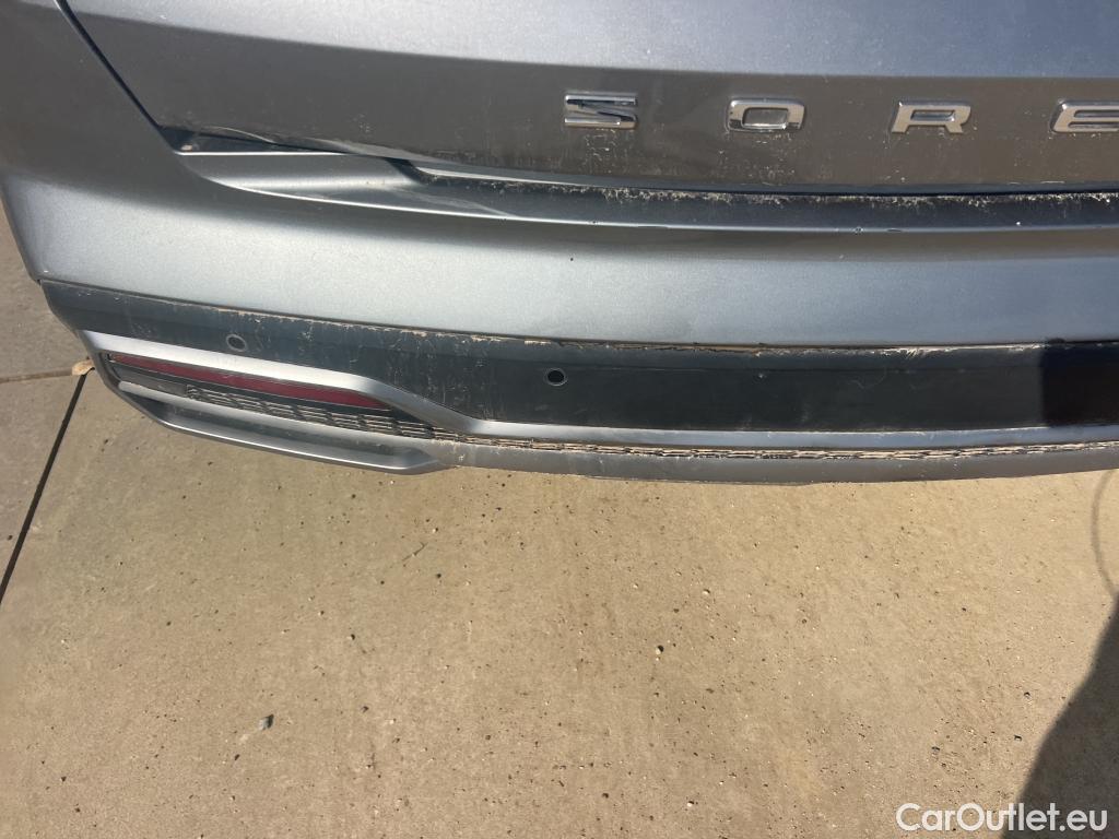  KIA  Sorento KIA  / 2020 / 5P / todoterreno 1.6 T-GDi HEV Drive 4x2 7pl #36