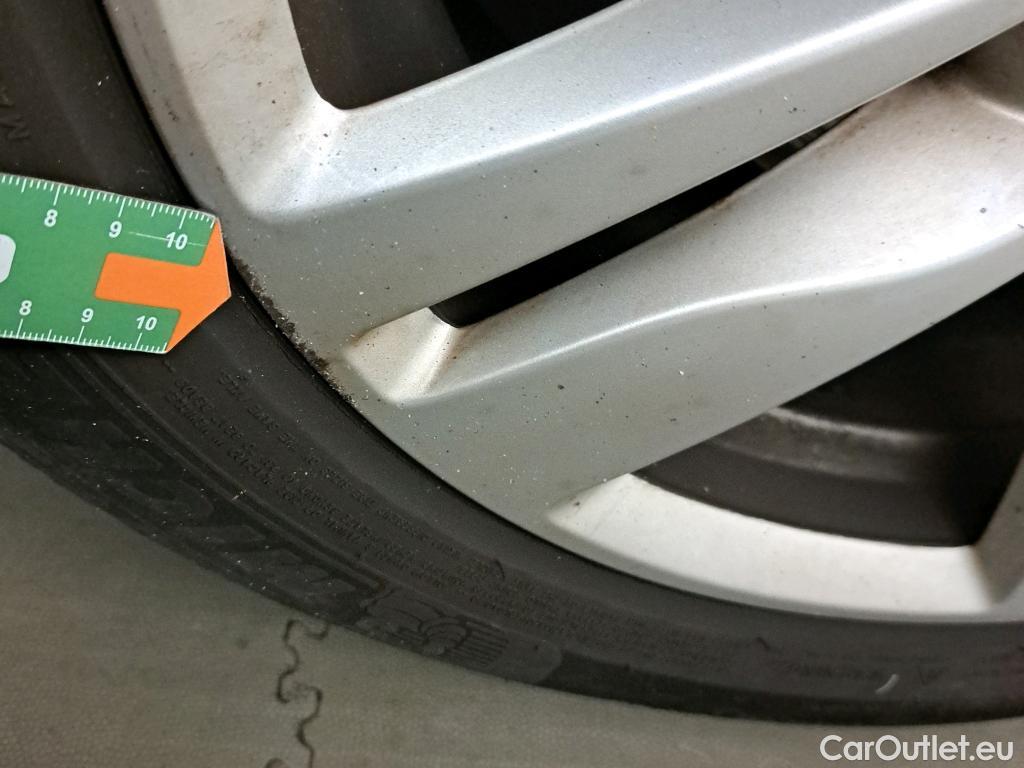  Opel  Astra OPEL  / 2019 / 5P / berlina con portón 1.2T SHL 81kW (110CV) GS Line #8