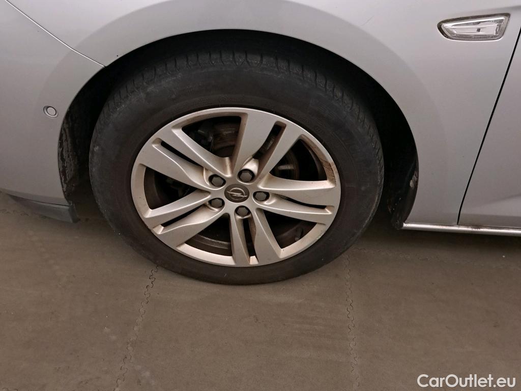  Opel  Astra OPEL  / 2019 / 5P / berlina con portón 1.2T SHL 81kW (110CV) GS Line #7