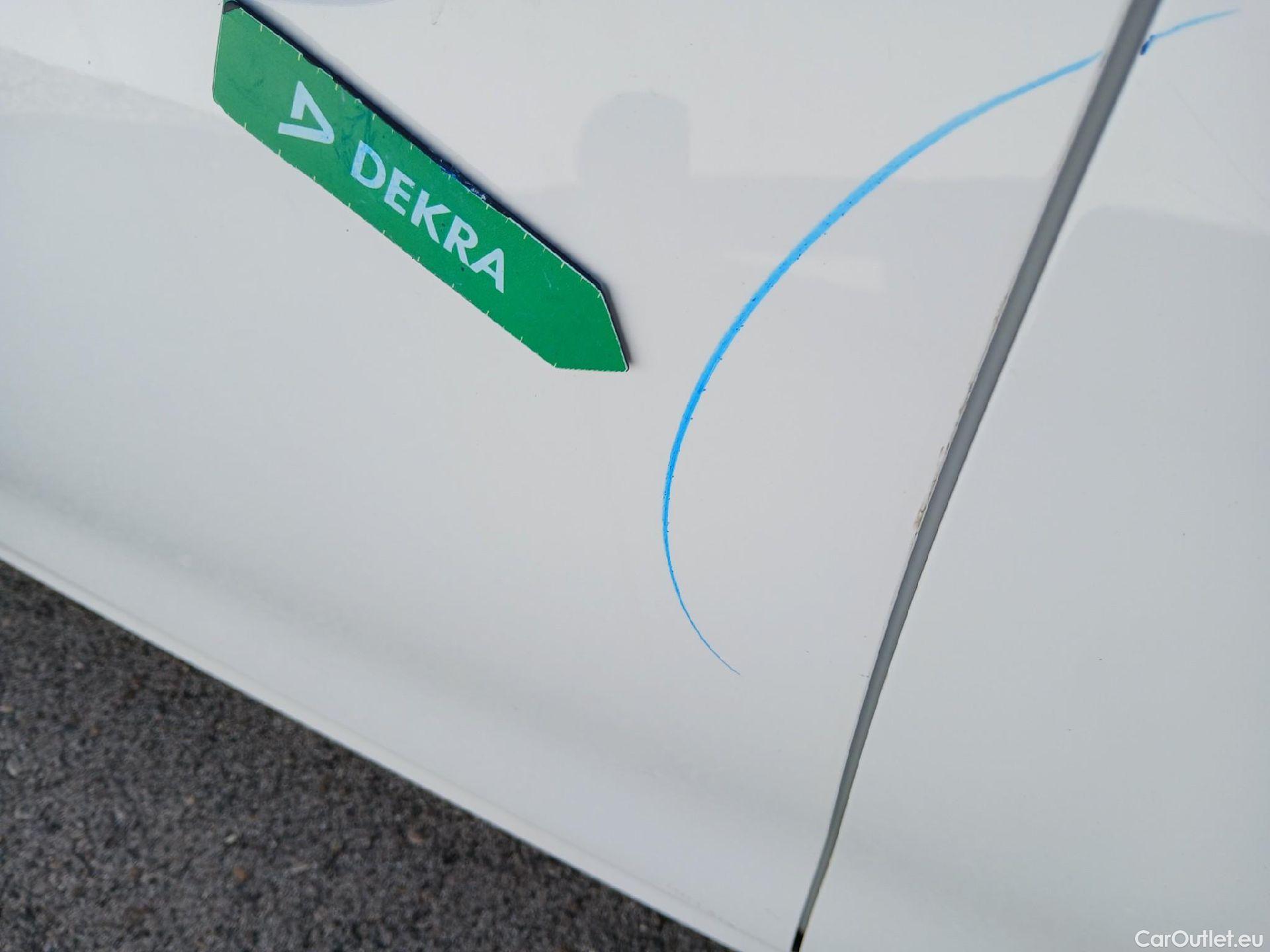  Opel  Corsa OPEL  1.2T XHL 74kW (100CV) Elegance #14