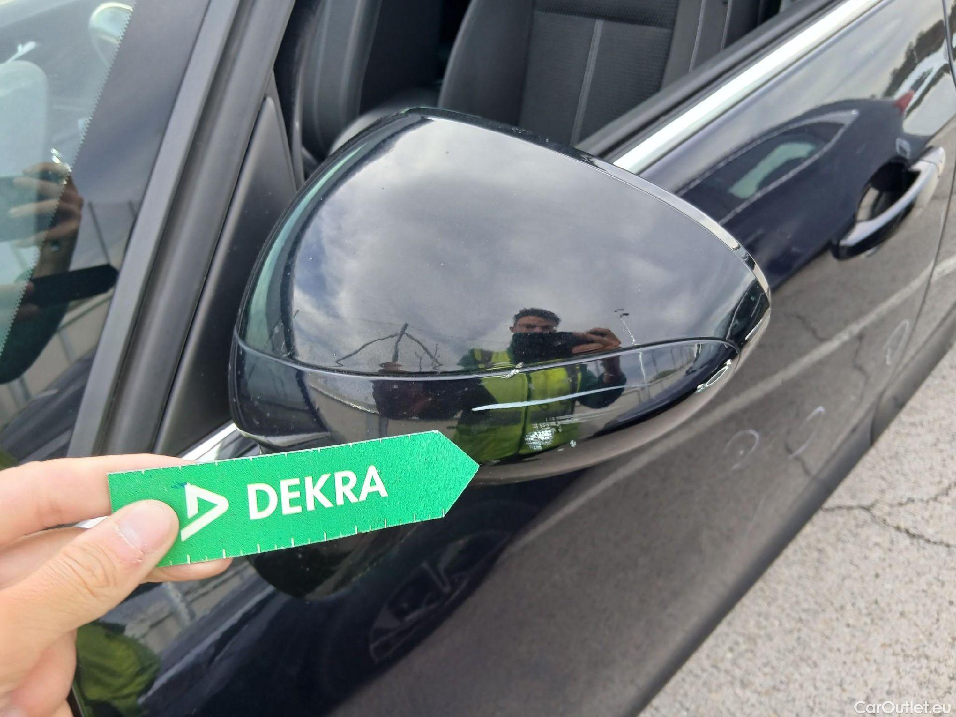  Opel  Zafira OPEL  5p 3G monovolumen compacto 1.6 CDTi S/S 99kW (134CV) Excellence 17 #15