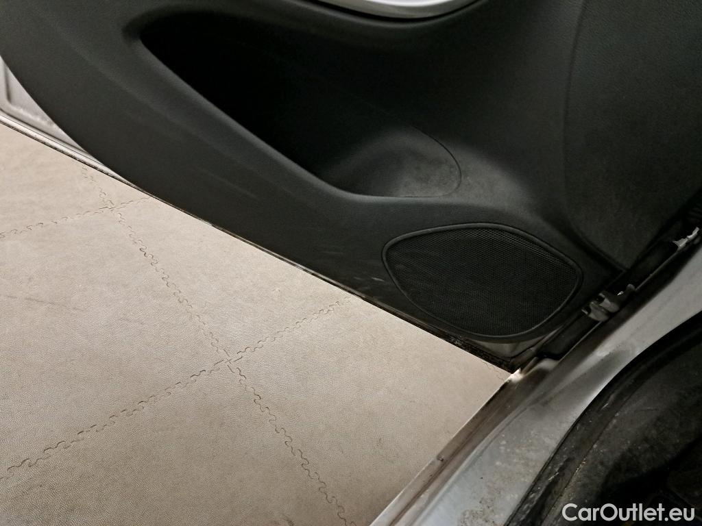  Opel  Astra OPEL  / 2019 / 5P / berlina con portón 1.2T SHL 81kW (110CV) GS Line #27