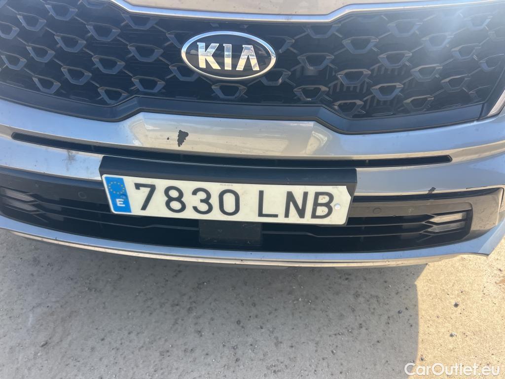  KIA  Sorento KIA  / 2020 / 5P / todoterreno 1.6 T-GDi HEV Drive 4x2 7pl #31