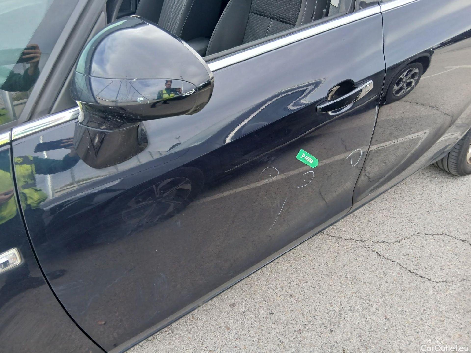  Opel  Zafira OPEL  5p 3G monovolumen compacto 1.6 CDTi S/S 99kW (134CV) Excellence 17 #13