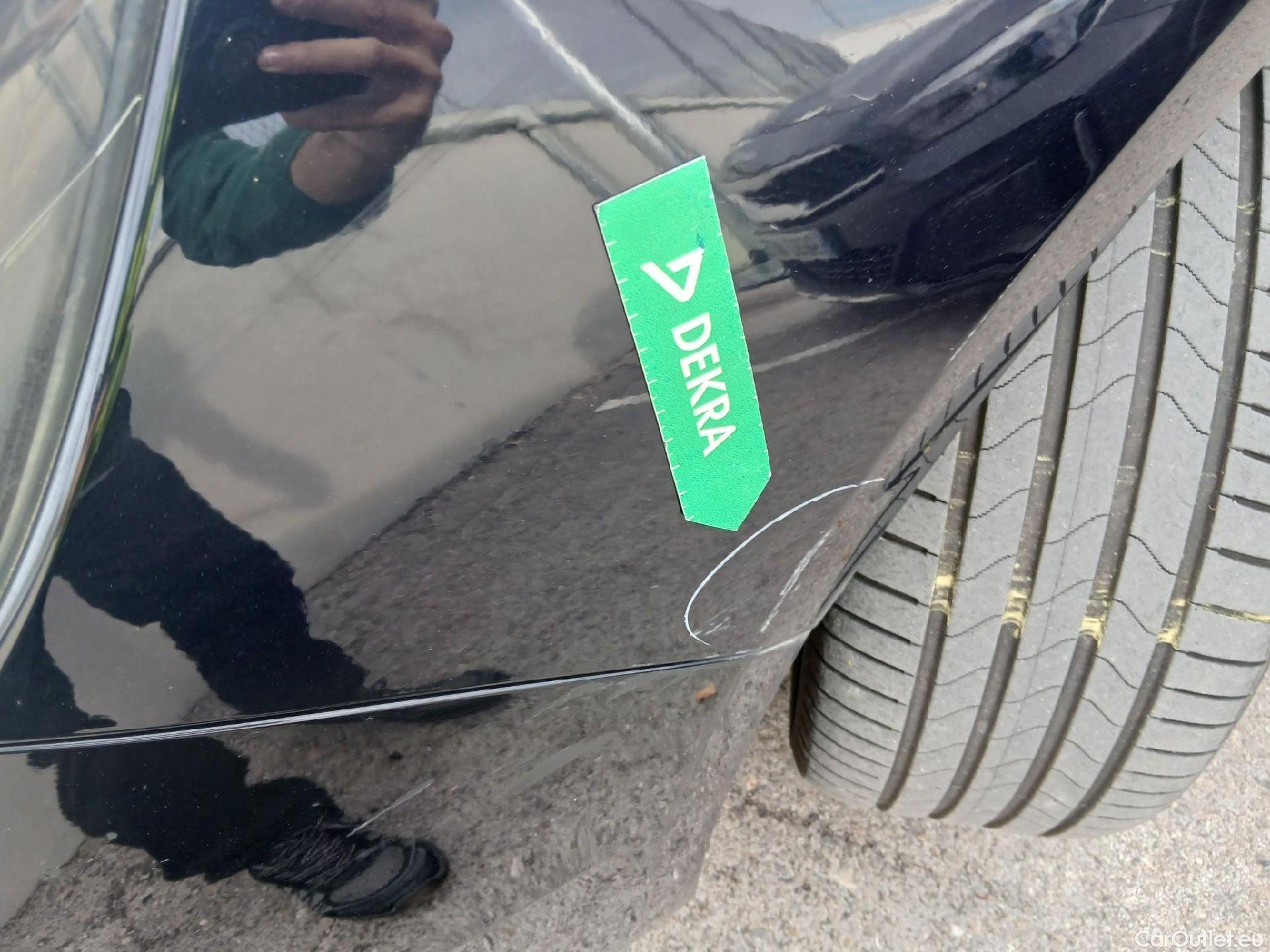  Opel  Zafira OPEL  5p 3G monovolumen compacto 1.6 CDTi S/S 99kW (134CV) Excellence 17 #9