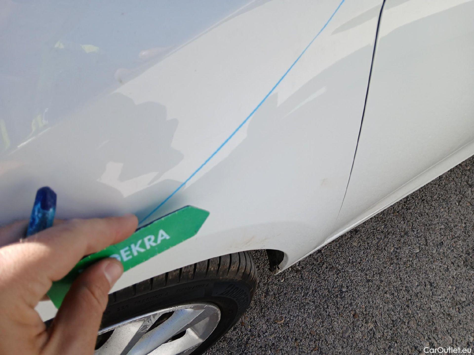  Opel  Corsa OPEL  1.2T XHL 74kW (100CV) Elegance #9