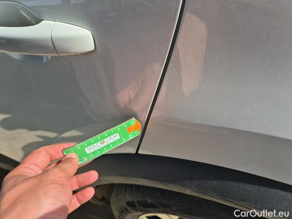  Renault  Captur RENAULT  / 2020 / 5P / todoterreno equilibre TCe 74 kW (100CV) GLP #11