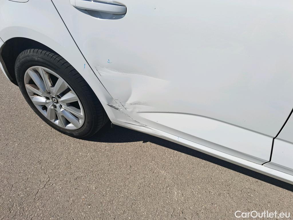  Renault  Megane RENAULT Mégane / 2020 / 5P / berlina con portón Intens Blue dCi 85 kW (115CV) #9