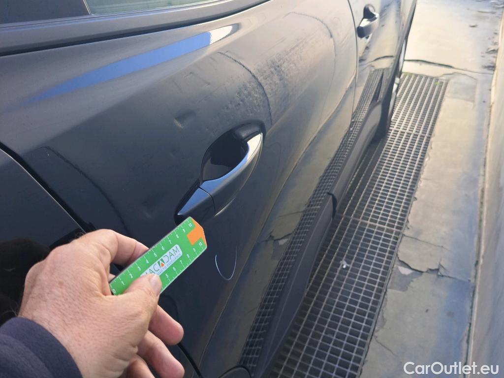  Peugeot  3008 PEUGEOT  / 2020 / 5P / todoterreno 1.5 BlueHDi 96kW (130CV) S&S Active Pack #27