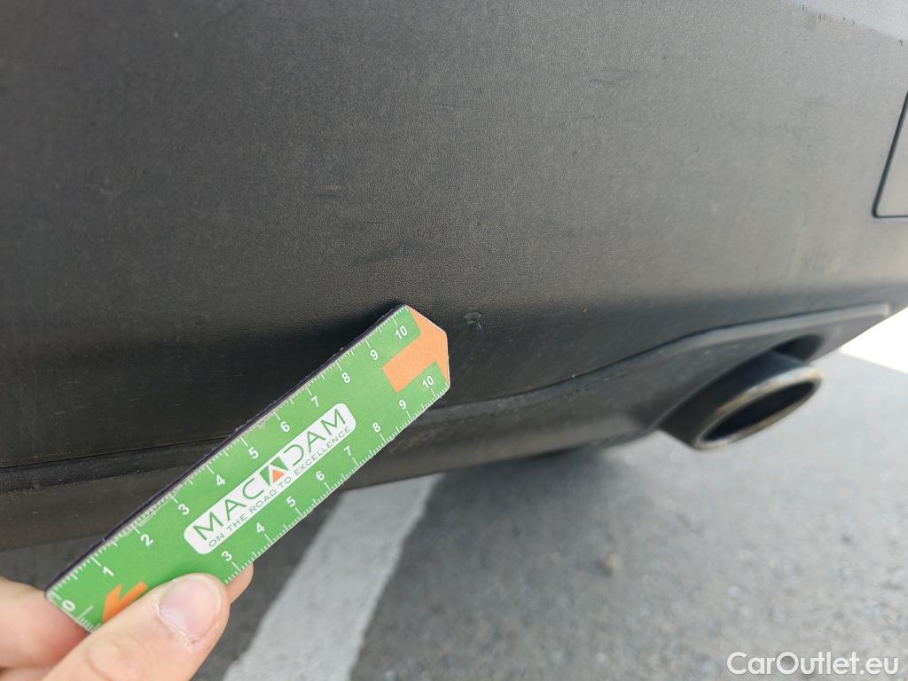  Peugeot  2008 PEUGEOT  / 2019 / 5P / todoterreno Allure BlueHDI 81kW (110CV) #44